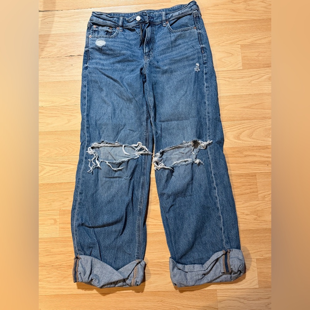 American Eagle Outfitters Light Blue Denim Jeans